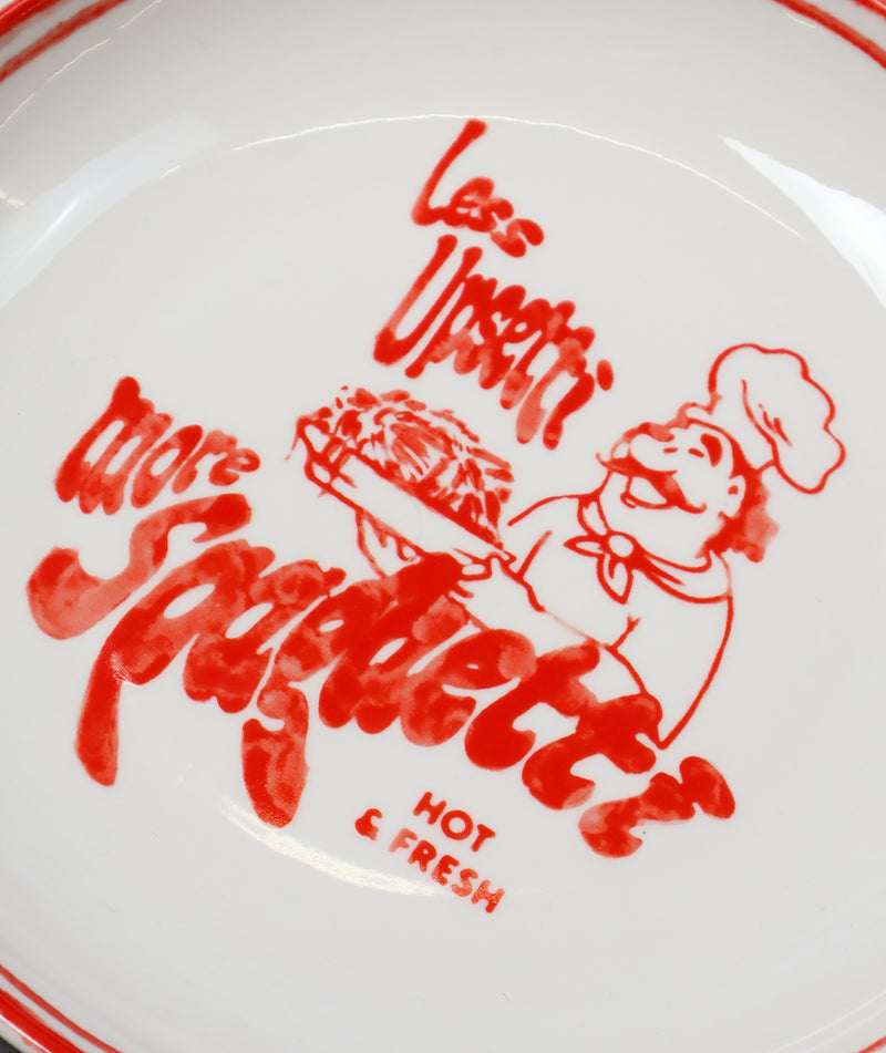 Less Upsetti Plates Set - White